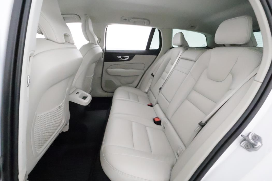 VOLVO V60 Cross Country 2022