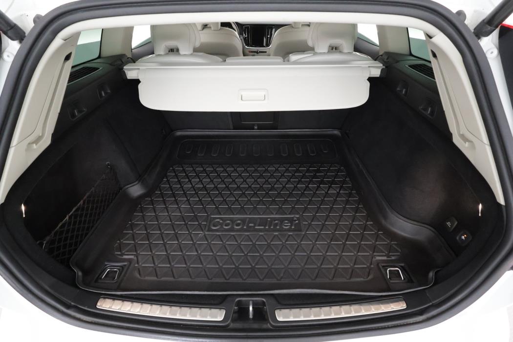 VOLVO V60 Cross Country 2022