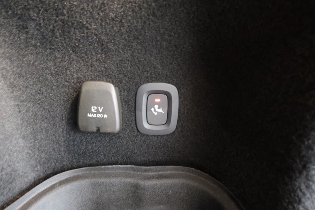 VOLVO V60 Cross Country 2022