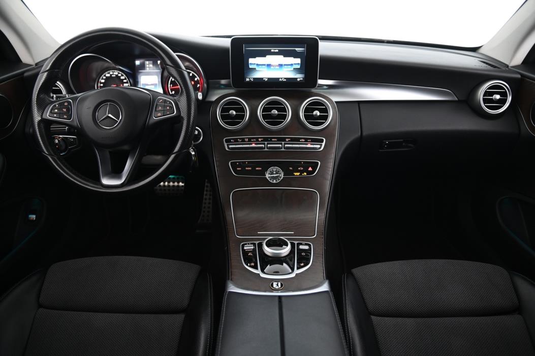 MERCEDES-BENZ C 2016
