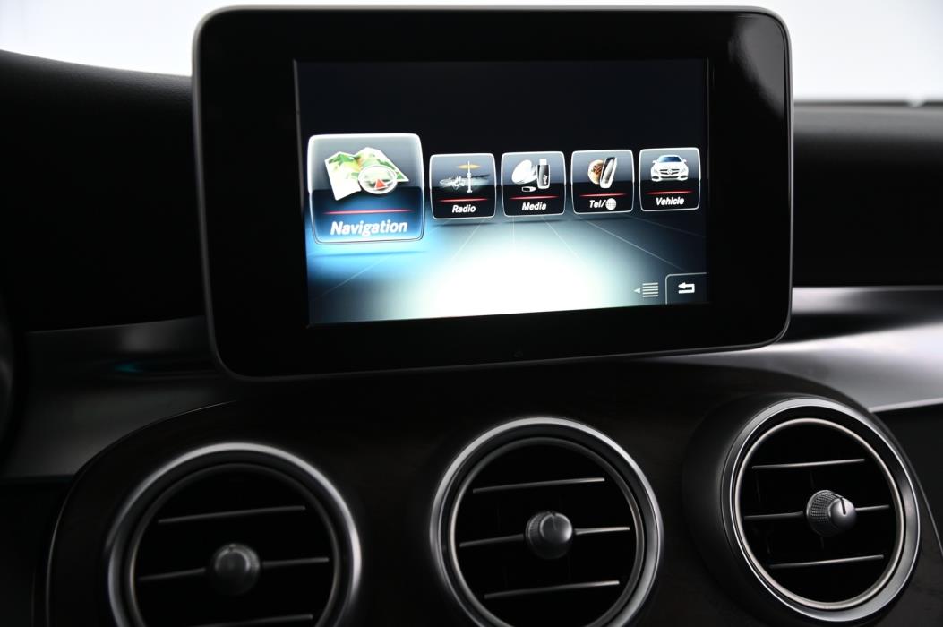 MERCEDES-BENZ C 2016