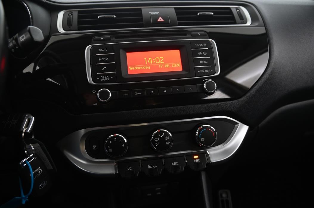 KIA Rio 2015