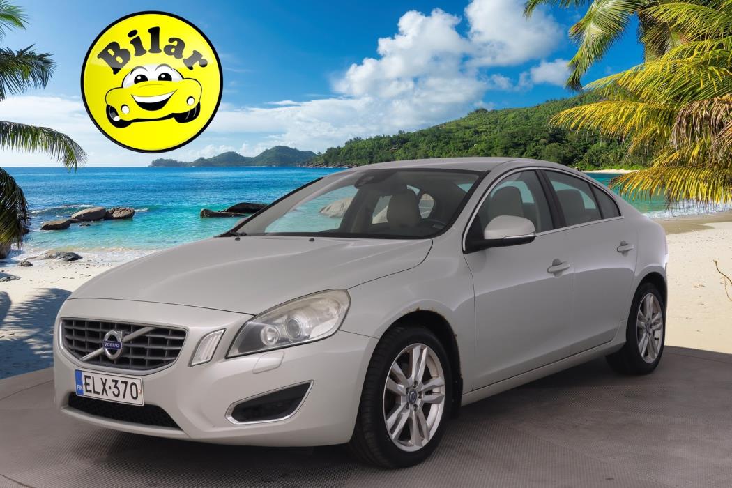 VOLVO S60 2011