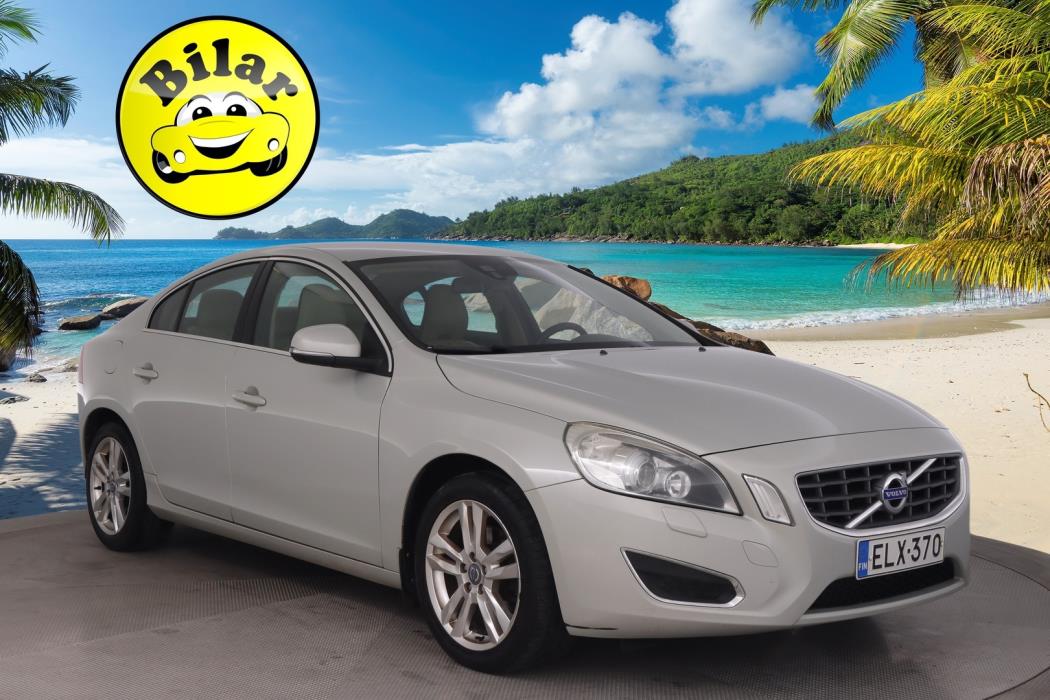 VOLVO S60 2011
