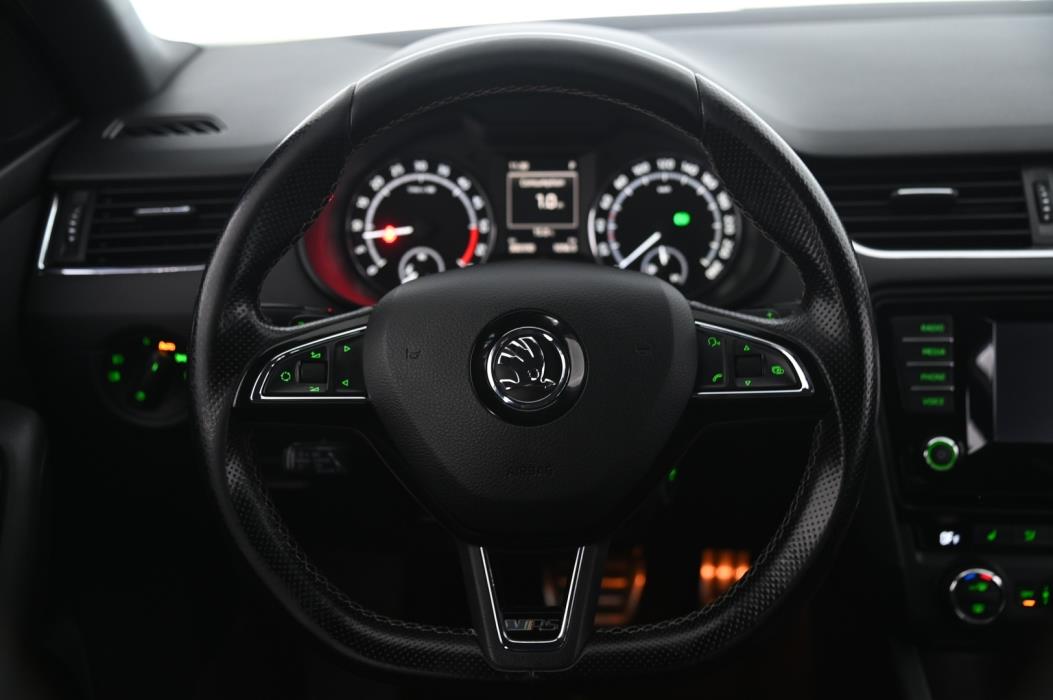 SKODA Octavia 2015