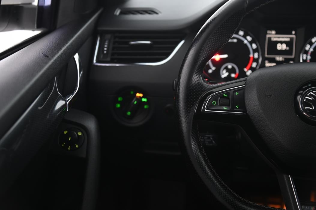 SKODA Octavia 2015