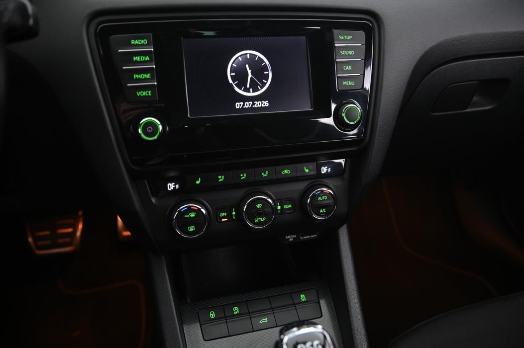 SKODA Octavia 2015