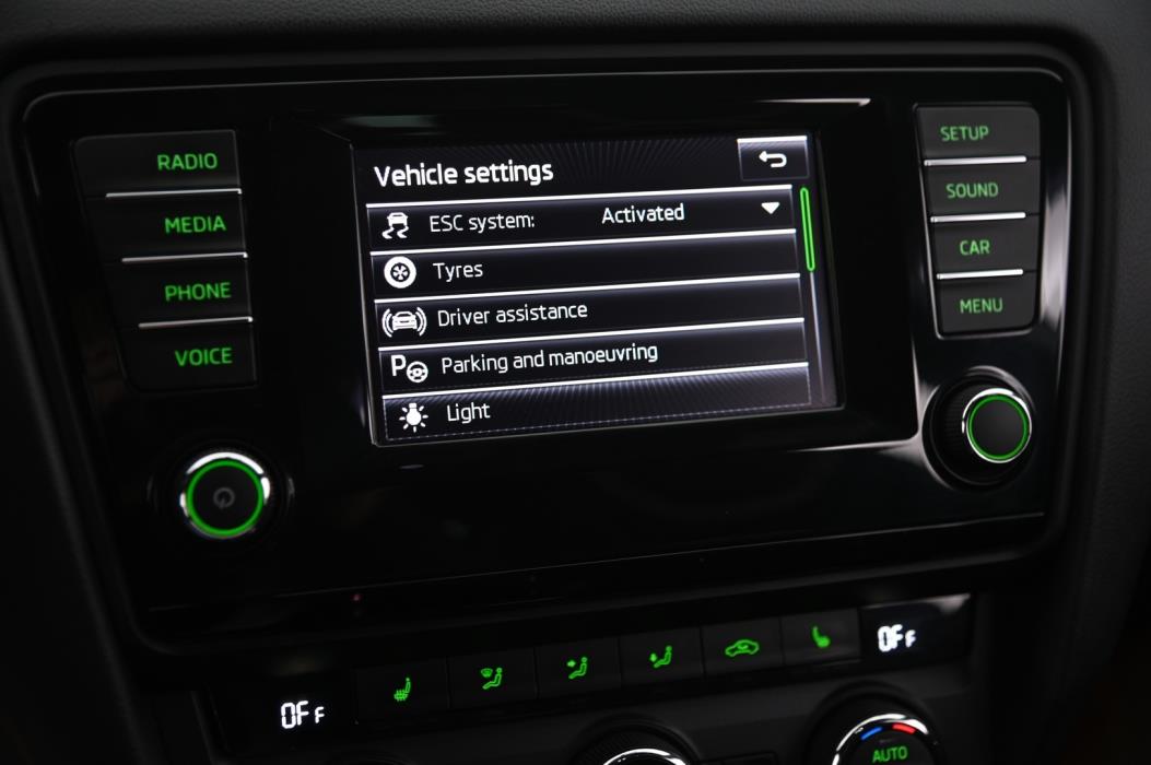 SKODA Octavia 2015