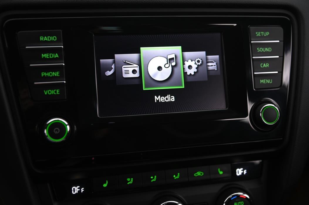SKODA Octavia 2015