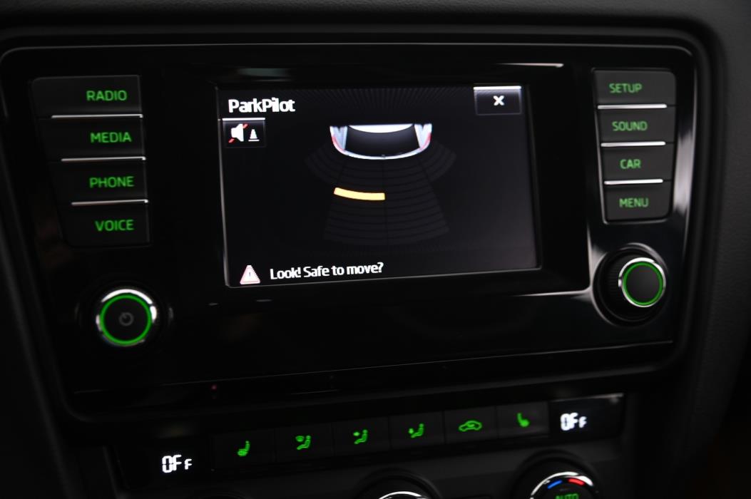 SKODA Octavia 2015