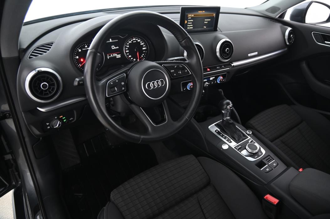 AUDI A3 2018