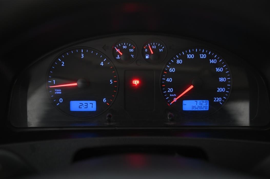 VOLKSWAGEN Transporter 2009