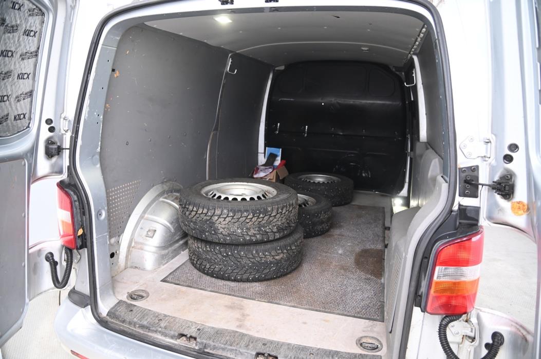 VOLKSWAGEN Transporter 2009