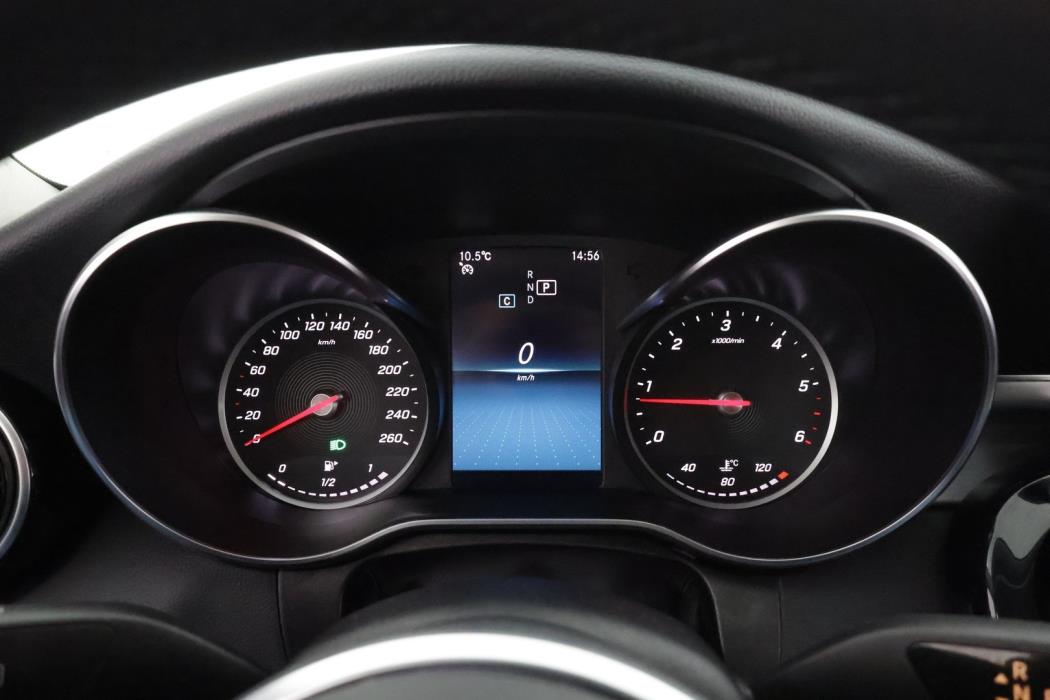 MERCEDES-BENZ C 2019