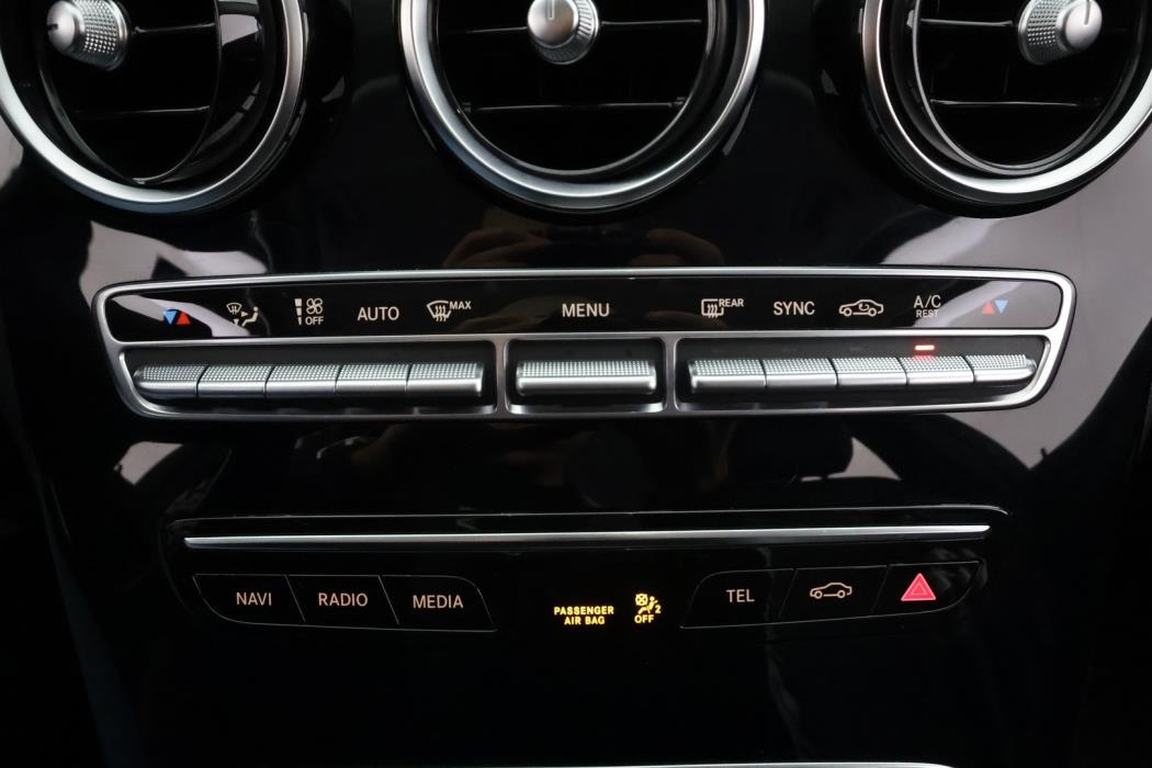 MERCEDES-BENZ C 2019