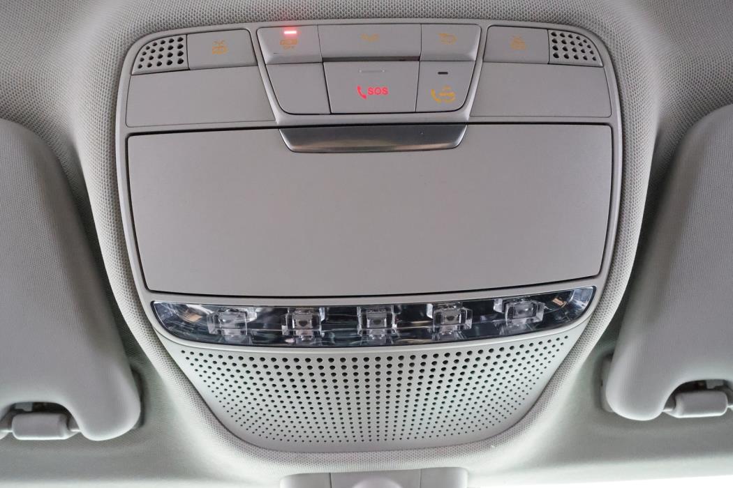 MERCEDES-BENZ C 2019