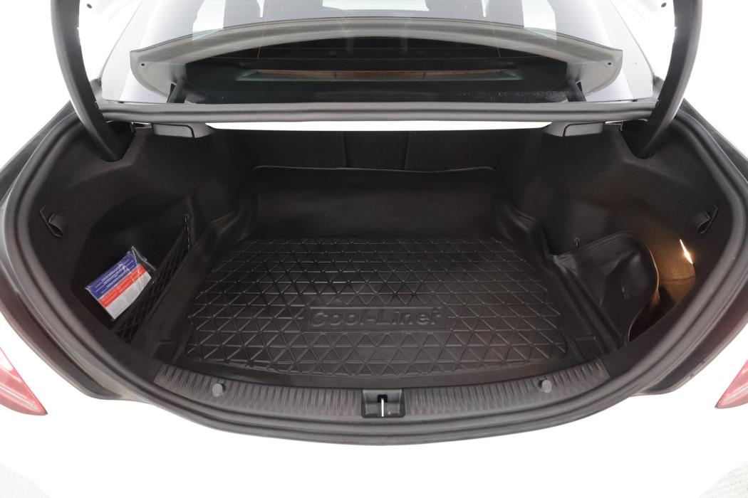 MERCEDES-BENZ C 2019