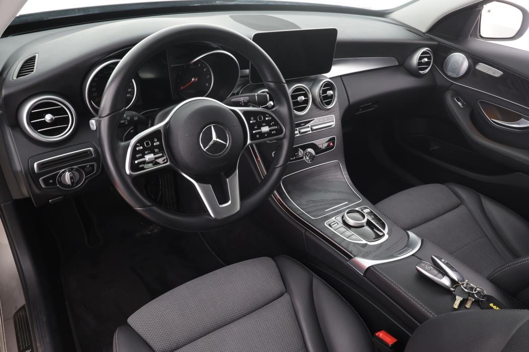 MERCEDES-BENZ C 2019