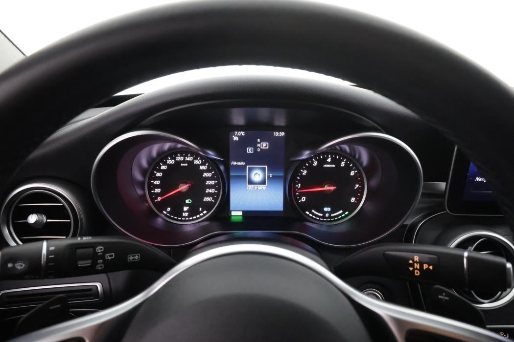 MERCEDES-BENZ C 2019