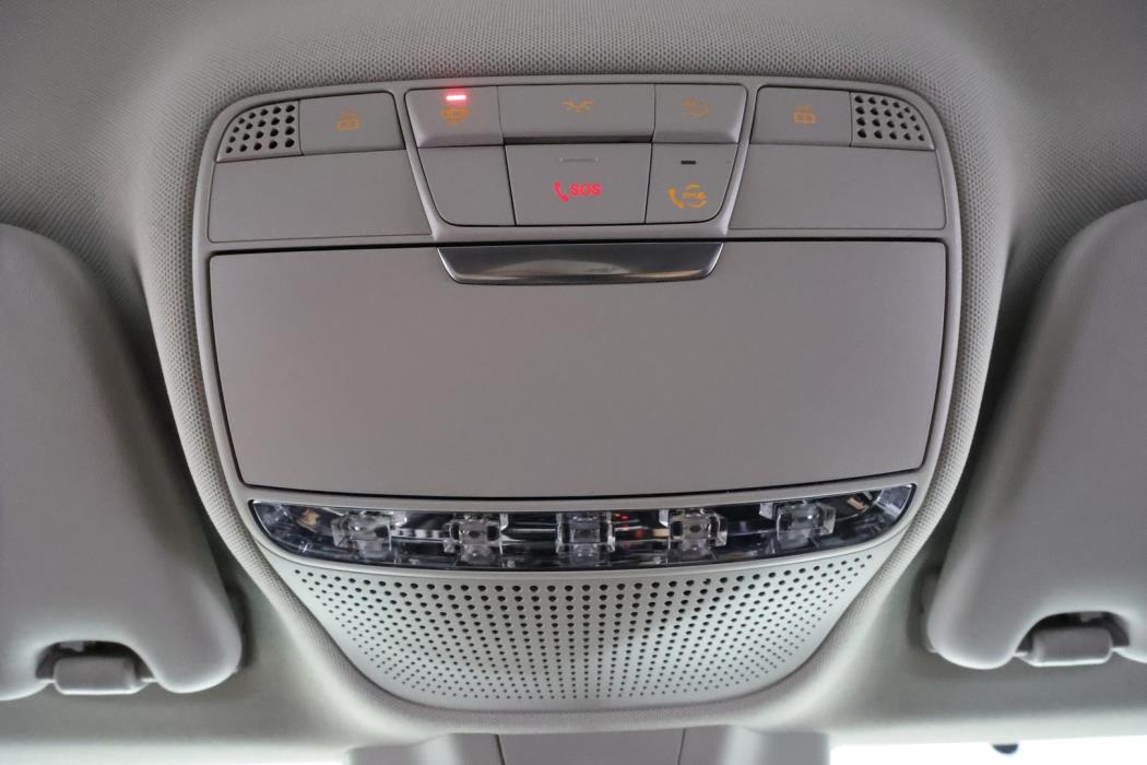 MERCEDES-BENZ C 2019