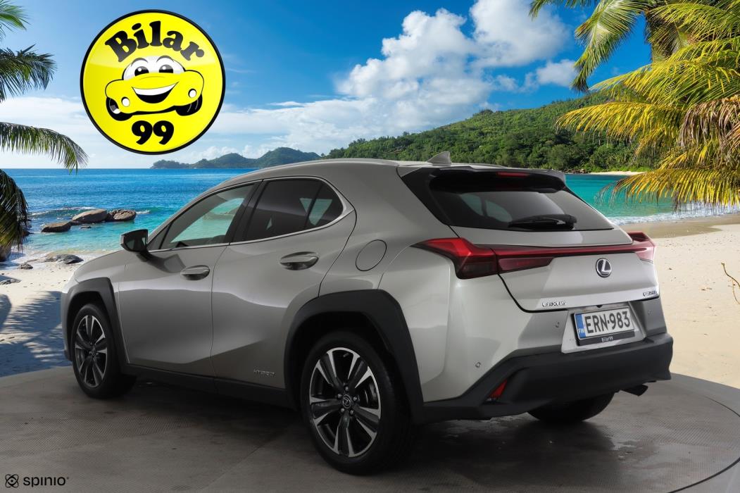 LEXUS UX 2019