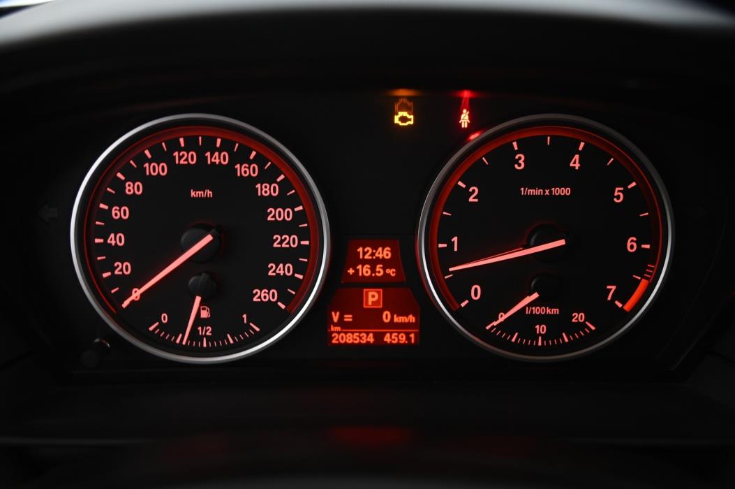 BMW 523 2008