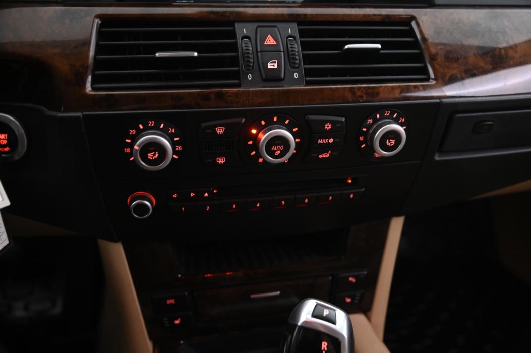 BMW 523 2008