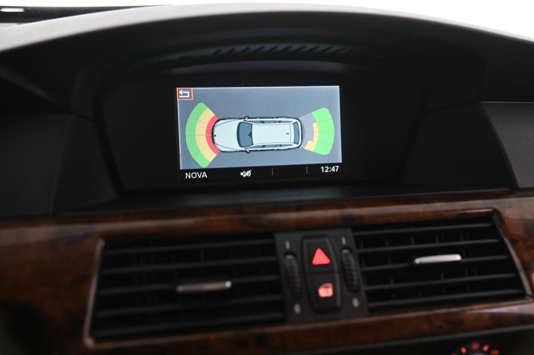 BMW 523 2008