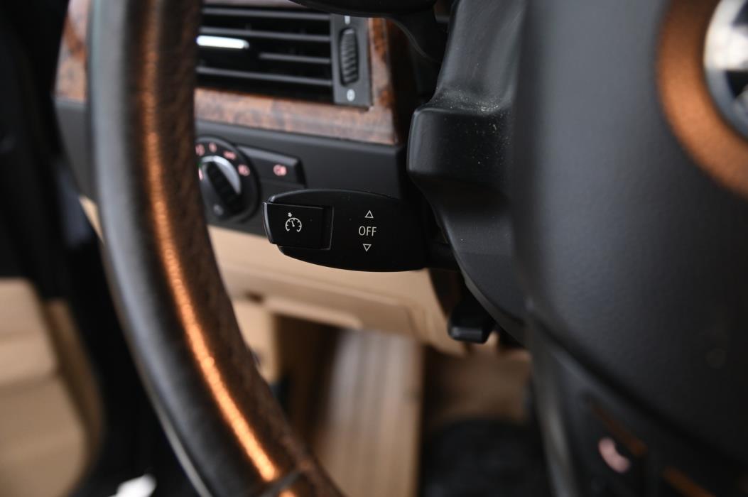 BMW 523 2008