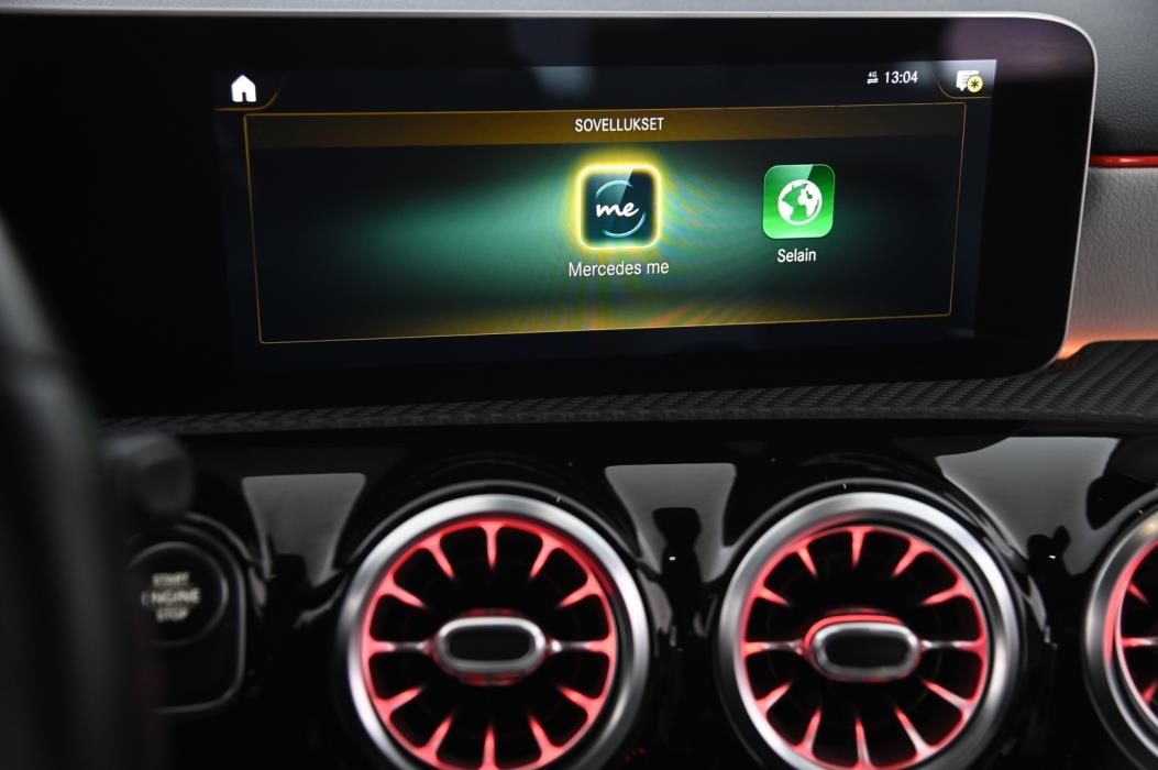 MERCEDES-BENZ A 2020