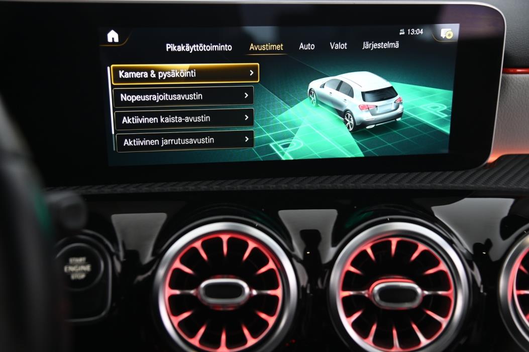 MERCEDES-BENZ A 2020