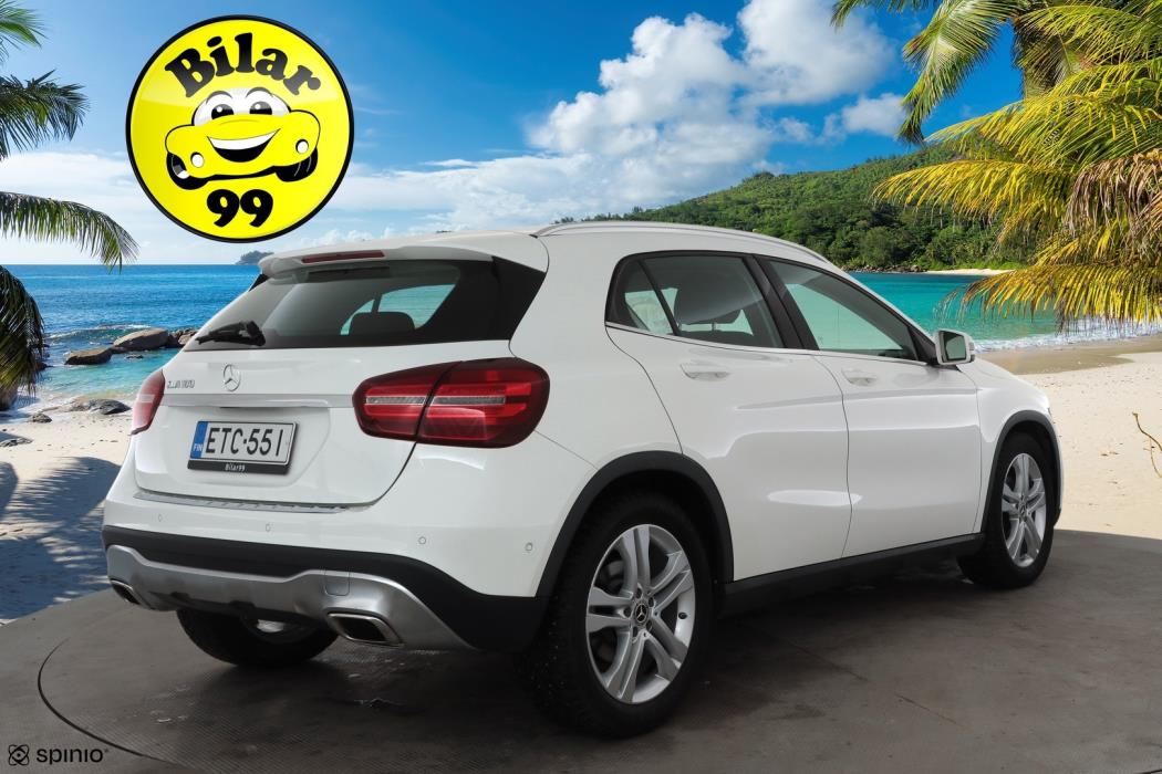 MERCEDES-BENZ GLA 2018