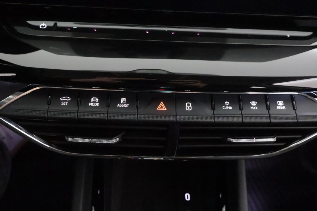 SKODA Octavia 2021