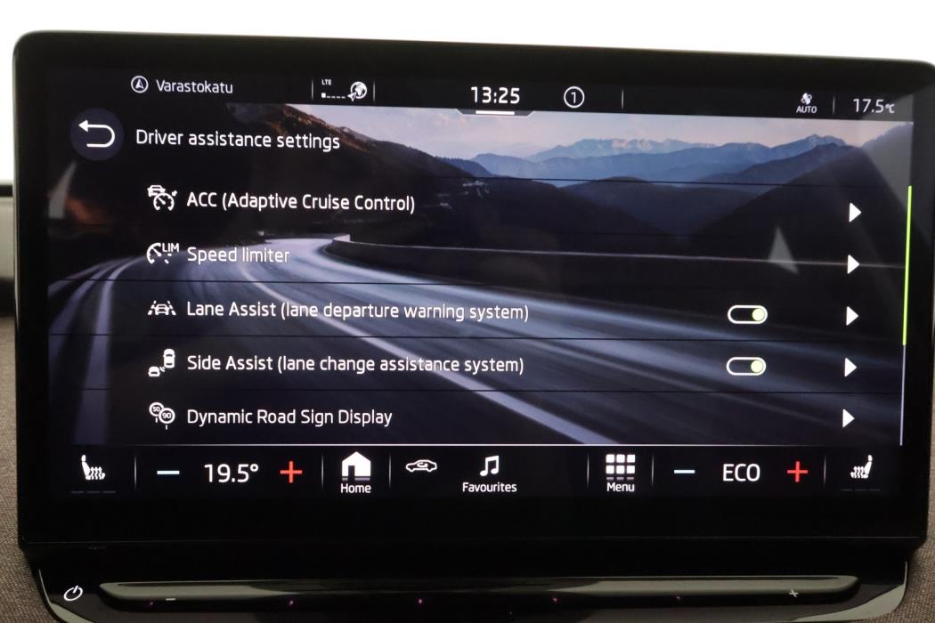SKODA Enyaq 2021