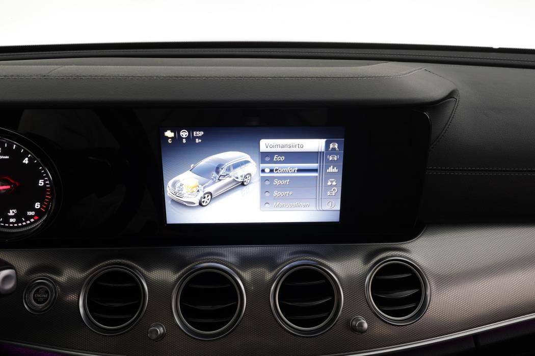 MERCEDES-BENZ E 2019