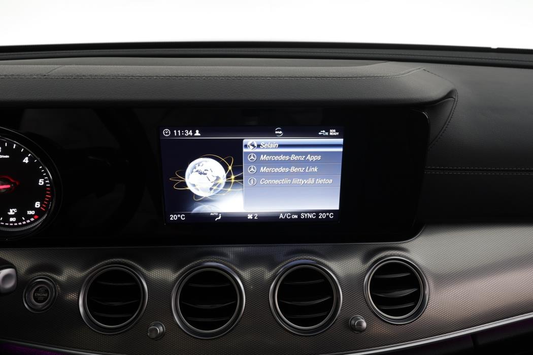 MERCEDES-BENZ E 2019