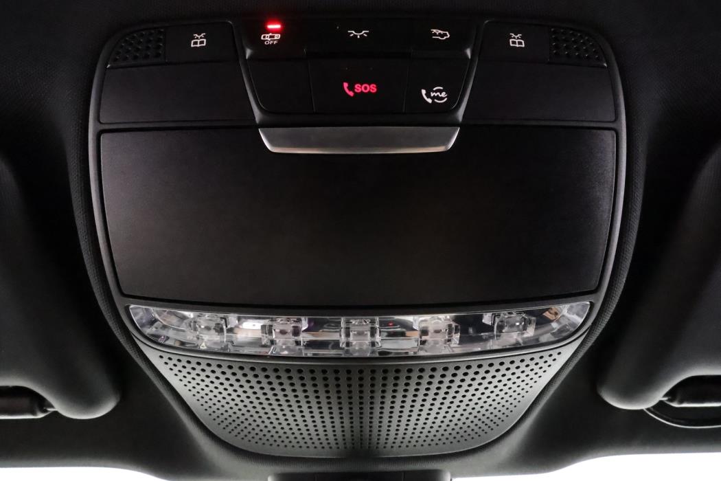 MERCEDES-BENZ E 2019