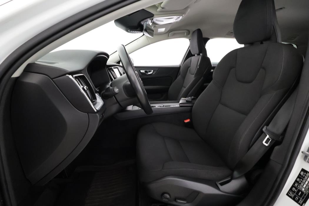 VOLVO V60 2019