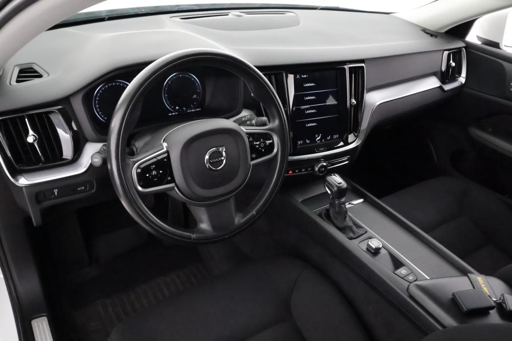VOLVO V60 2019