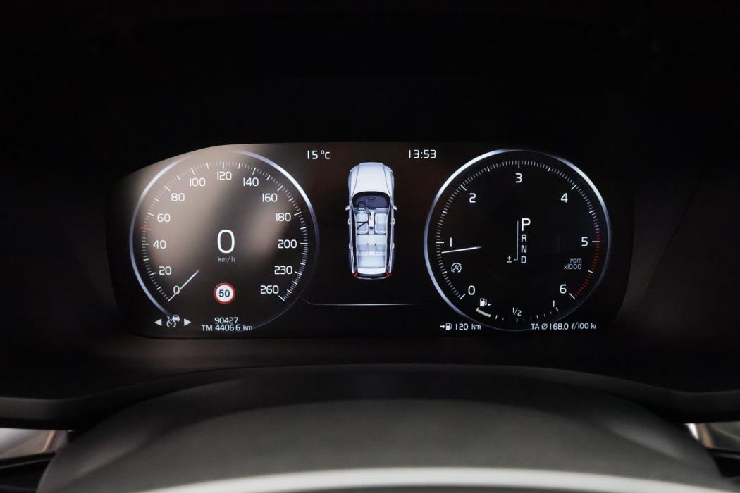 VOLVO V60 2019