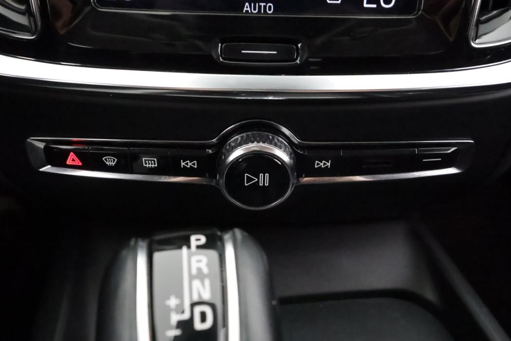 VOLVO V60 2019