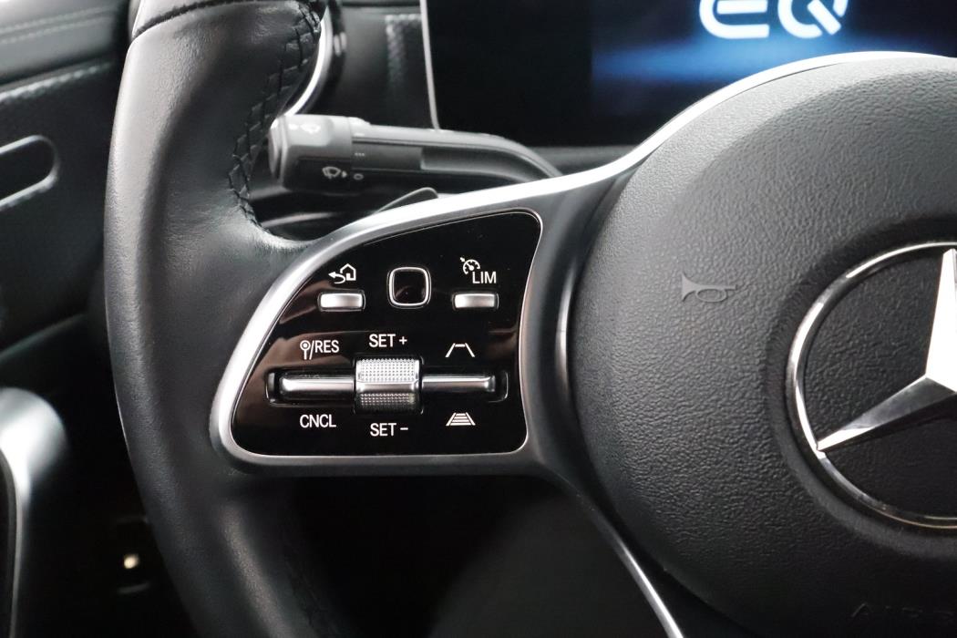 MERCEDES-BENZ A 2019