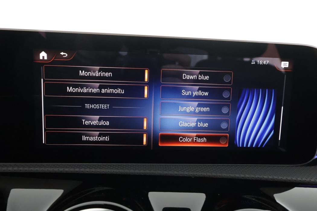 MERCEDES-BENZ A 2019