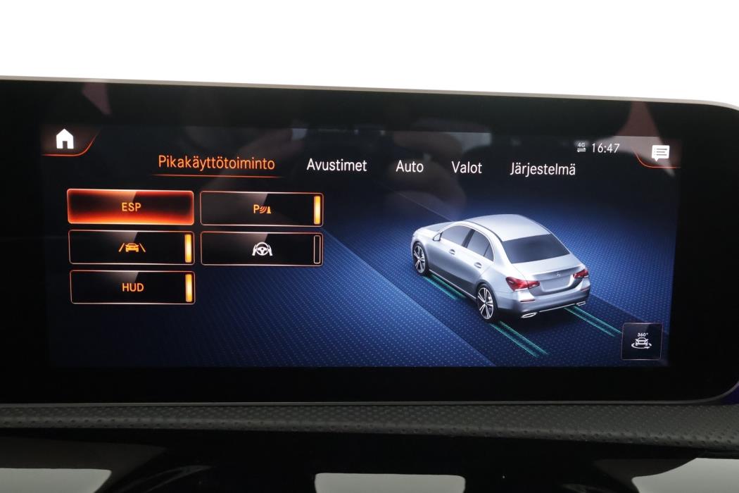 MERCEDES-BENZ A 2019