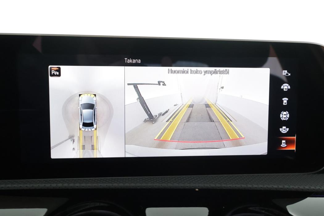 MERCEDES-BENZ A 2019