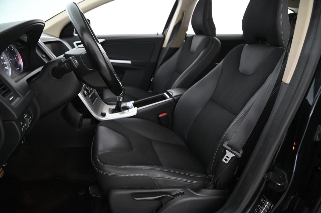 VOLVO XC60 2010