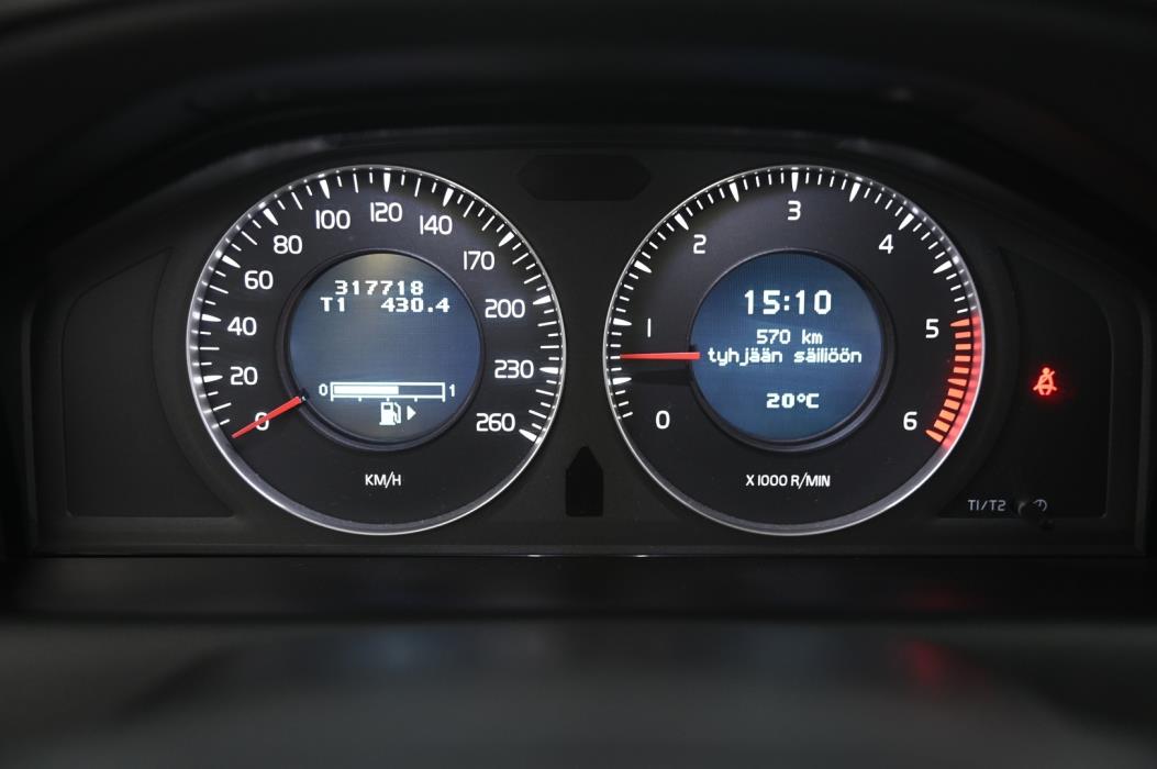 VOLVO XC60 2010