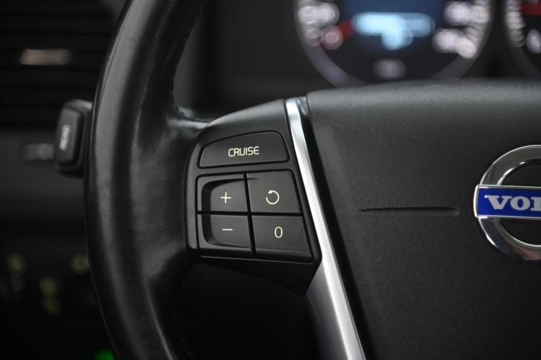VOLVO XC60 2010