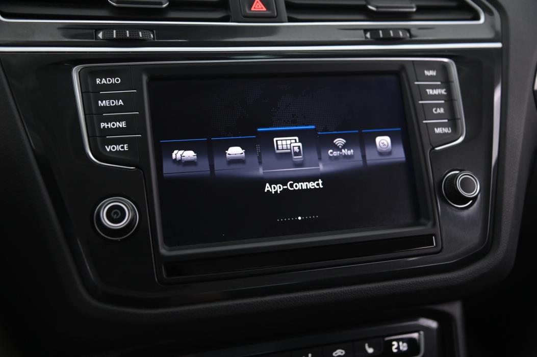 VOLKSWAGEN Tiguan 2017