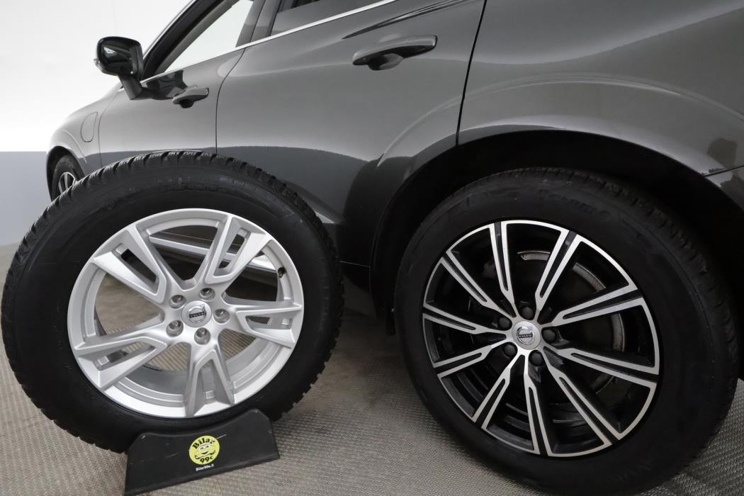 VOLVO XC60 2019